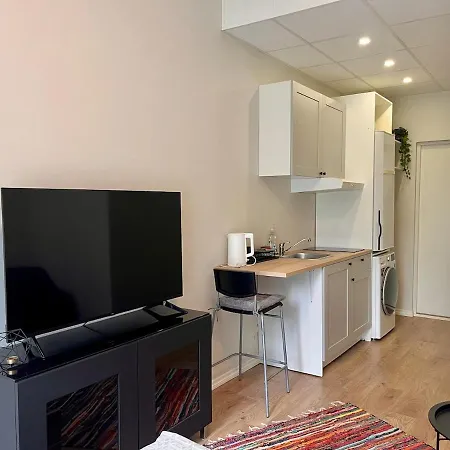Savi 6 Apartman *